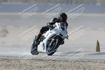 media/Oct-02-2025-Racers Edge (Thu) [[2c91cb6ab3]]/3-B Group/Session 2-Turn 14 (11am)/